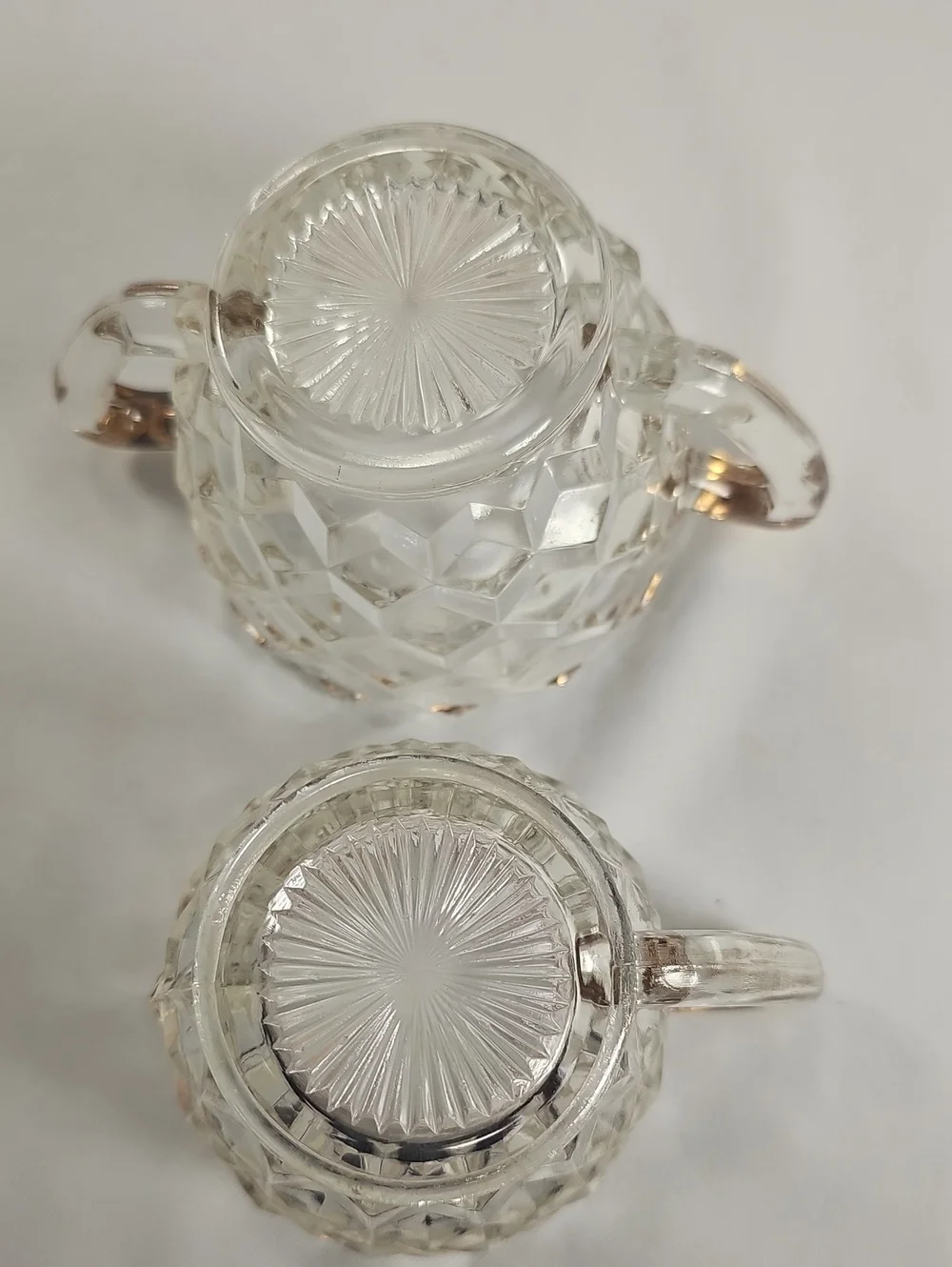 Jeannette Glass elegant vintage
